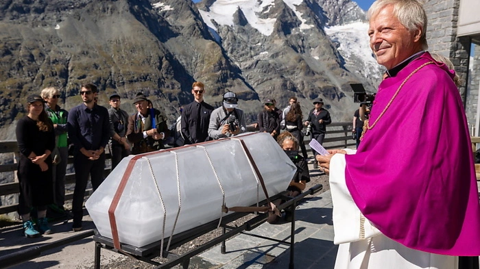 Bischofsvikar Engelbert Guggenberger leitete vor drei Jahren ein Requiem für die Pasterze