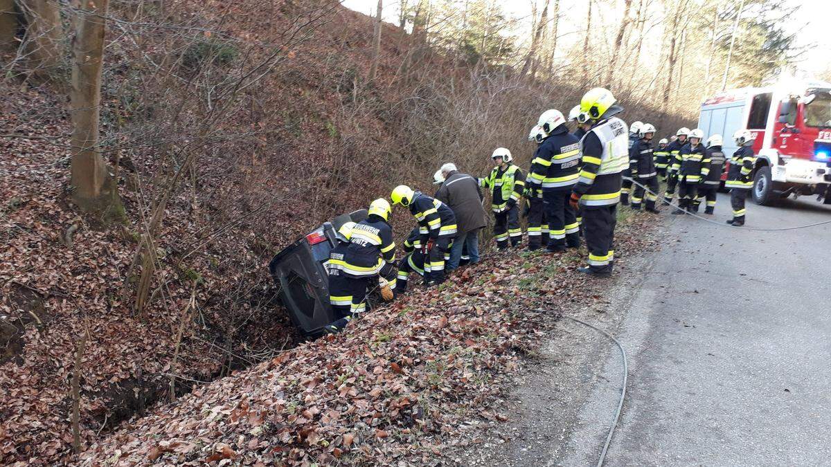 Verkehrsunfall mit zwei Verletzten in Oberlungitz