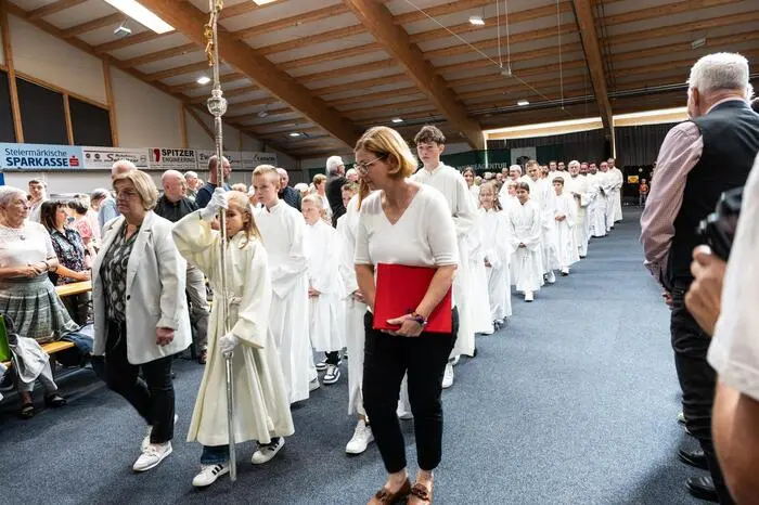 Im Seelsorgeraum Vorau sind es rund 2000 ehrenamtliche Mitarbeiterinnen und Mitarbeiter, etwa 700 waren bei der Messe anwesend. 