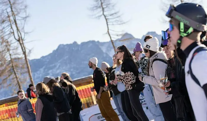 Heiße Beats im kalten Schnee warten auf dem Zettersfeld