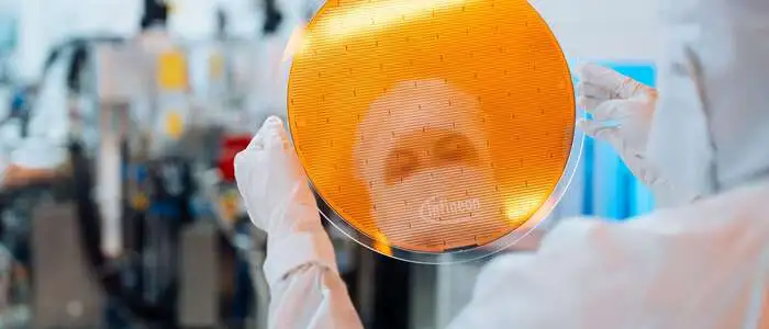 Mikrochips auf dem dünnsten Silizium-Power-Wafer der Welt, von Infineon in Österreich entwickelt und produziert | Mikrochips auf dem dünnsten Silizium-Power-Wafer der Welt, von Infineon in Österreich entwickelt und produziert