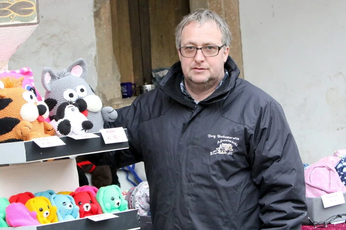 „Nächstes Jahr feiern wir das Zehn-Jahr-Jubiläum des Adventmarktes auf der Burg. Da wird dann gleich an vier Tagen gefeiert“, sagt Martin Steindorfer (Foto), Obmann des Vereines Adventmarkt. 