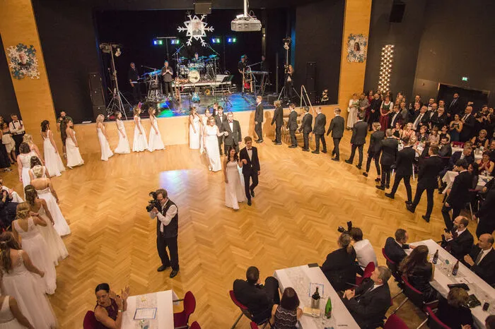Fotos der anderen Maturabälle in der Steiermark in unserem Ball-Special!