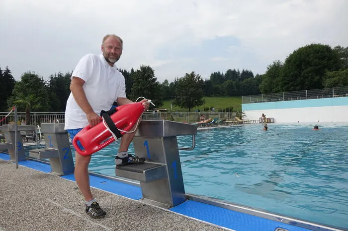 Am 17. Mai öffnet das städtische Bad Kindberg heuer für alle Badenixen und Wasserratten. „Wenn das Wetter ganz schlecht ist, wird die Eröffnung nach hinten verschoben“, erklärt Sabine Gruber von der Gemeinde. Die Tageskarte für Erwachsene heuer kostet 3 Euro, Kinder zahlen 1,50 Euro. Um für Abwechslung zu sorgen, geht das Acoustic-Campfire-Festival am 30. und 31. August im Bad über die Bühne.