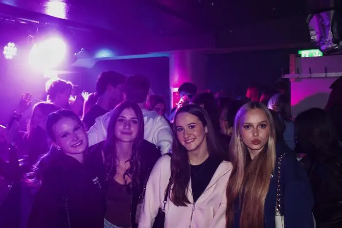 Der Erlös des Abends unterstützt bei der Finanzierung des Maturaballs am 17. Jänner in der Zechnerhalle Kobenz.