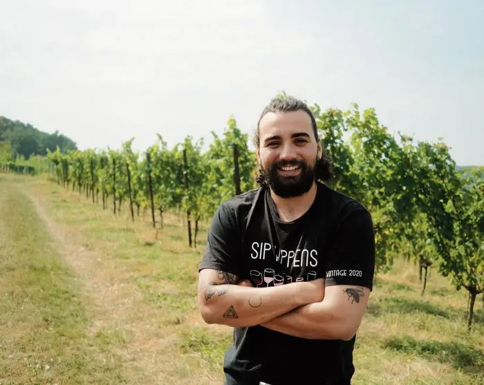 Jungwinzer Michael Gangl setzt auf Naturweine, auch die „Grean&Lounge“ passt ins Konzept