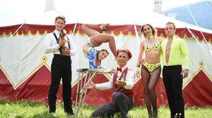Der Circus Dimitri: Direktor Dimitri, Tessa Zavatta, Leon Alberto Jessyka Jasters und Stefano