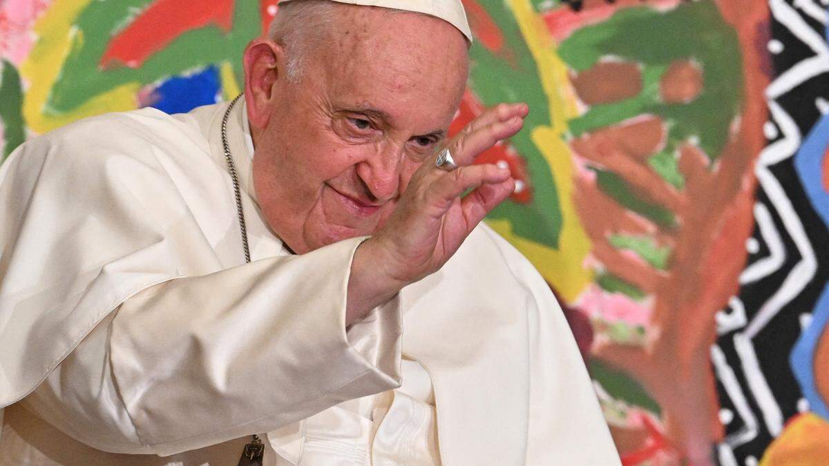 Der Papst leidet schon seit Längerem unter gesundheitlichen Beschwerden