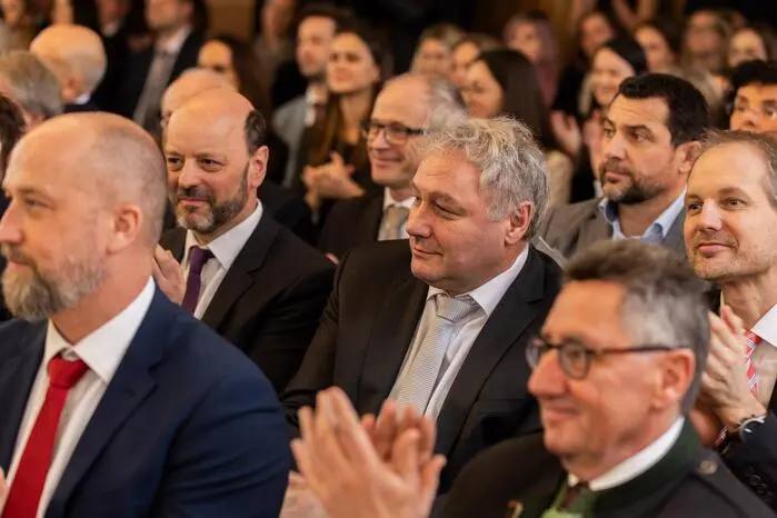 Armin Ragossnig, Präsident des Landesverwaltungsgerichts, und Manfred Herrnhofer, Vizepräsident des Landesgerichts