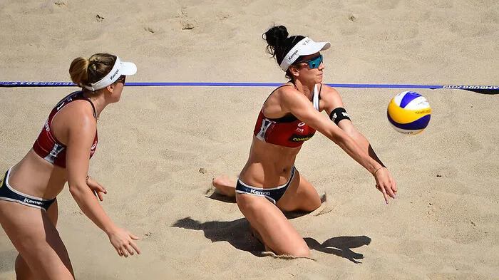Katharina Schützenhöfer und Lena Plesiutschnig
