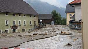 In Treffen am Ossiacher See und in der Gemeinde Arriach wurde noch in der Nacht eine Zivilschutzwarnung ausgegeben