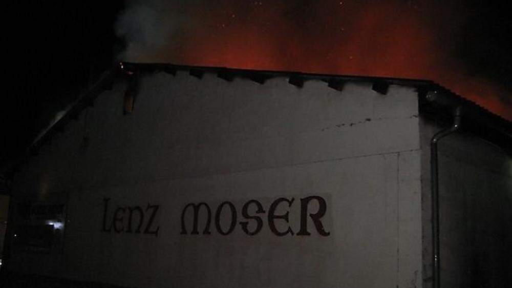 In dieser Lagerhalle in Klagenfurt war der Brand ausgebrochen