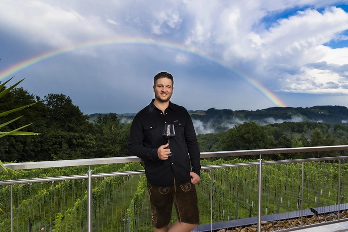 Florian Lieleg vom Weingut Adam-Lieleg aus Leutschach an der Weinstraße konnte in der offenen Kategorie Rotwein die Bestplatzierung erringen.