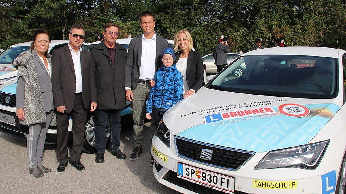 Elisabeth Brunner mit ihrem Mann Günther Walter, Josef Brunner, Markus Schützelhofer und Sissi Brunner-Schützelhofer mit Sohn Johannes