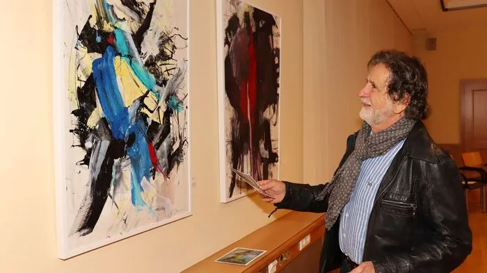 Der Künstler Gerhard Guttmann aus Klöch arbeitet in seinen Bildern hauptsächlich mit Aquarell- und Acryltechnik.