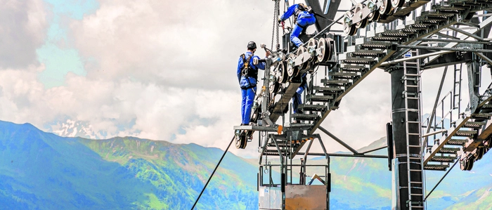 Bei einer Ausbildung in Seilbahntechnik steht nicht nur Elektrotechnik im Vordergrund – auch die Bereiche Umwelt und Natur spielen eine große Rolle