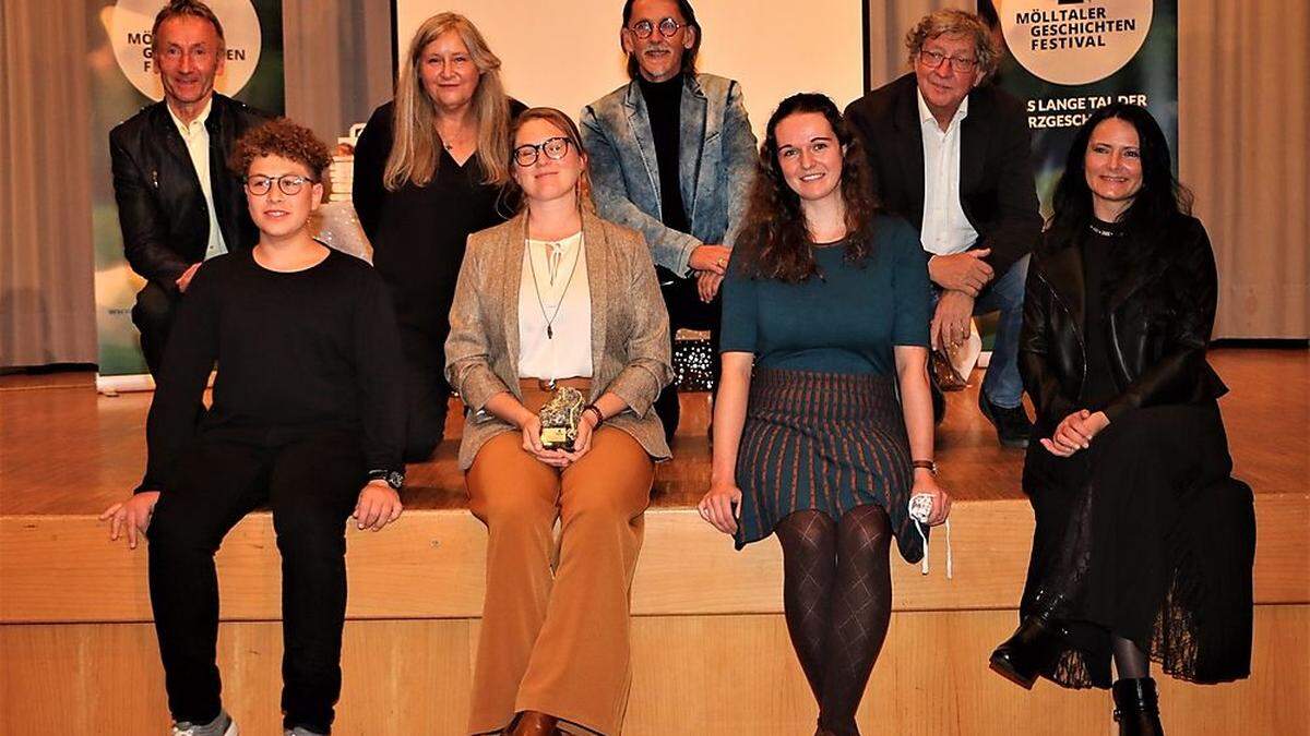 Gustav Tengg (Organisationskomitee), Paul Penker, Melitta Fitzer, Corina Lerchbaumer, Hans-Joerg Unterkofler (Organisation), Anna Fercher sowie Antonio Fian und Nicole Kari (beide von der Fachjury)