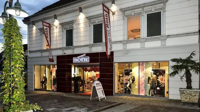 Das Modehaus Roth hatte gemeinsam mit Marionnaud, Hair and Flair, Optik Bachernegg und Elektro Schuh in Hartberg zur traditionellen Modeschau geladen