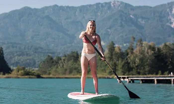 Im Sommer genießt Truppe auch die sportliche Betätigung am Faaker See