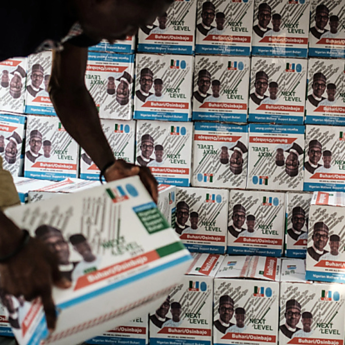 Prsidentenwahl in Nigeria in letzter Minute verschoben