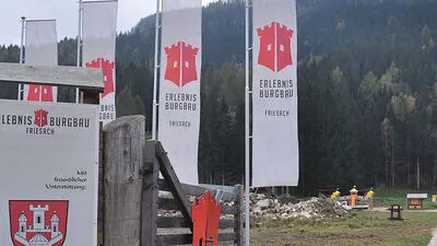 15.500 Besucher kamen heuer auf das Burgbaugelände. Jetzt ist Winterpause 