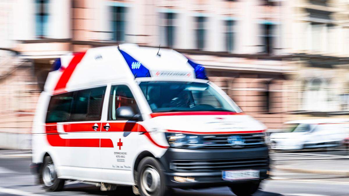 Beide Unfallbeteiligten wurden bei der Kollision verletzt