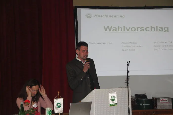 Der neu gewählte Obmann Markus Klobassa bei seinen ersten Grußworten