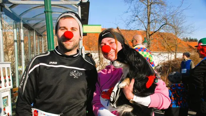 Am Silvestertag, den 31. Dezember 2023, fand in Pischelsdorf der 6. Rote-Nasen-Lauf statt.
