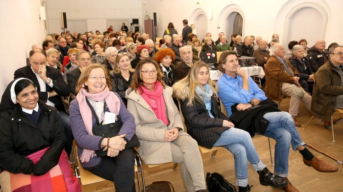 Da war am Donnerstagabend kein Platz mehr im Festsaal des Stiftes St. Georgen am Längsee.