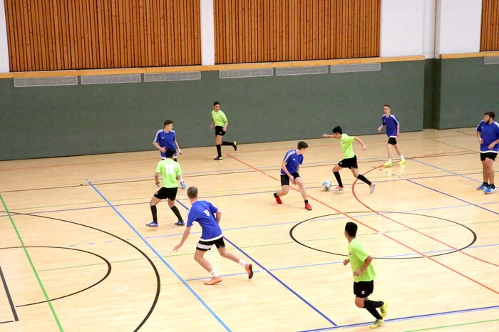 Und am Nachmittag standen die Sieger fest. Den Sprung auf das oberste Stockerl schafften die Muslimische Jugend Kärnten (Gold-Cup) und Youthpoint Don Bosco 2 (Platin-Cup).