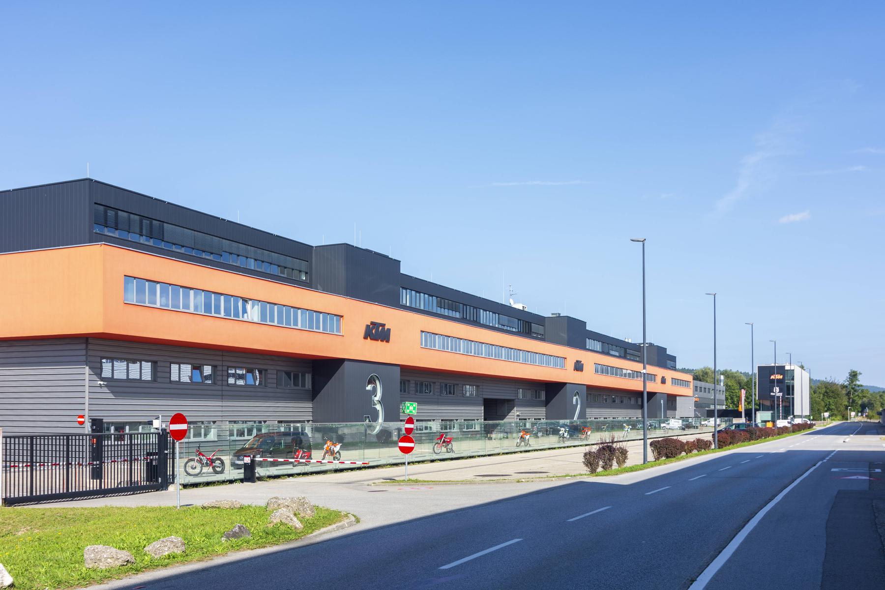 Indischer Aktionär: Bajaj darf ohne Pflichtangebot Kontrolle bei KTM übernehmen