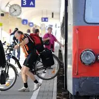In den Interregio-Zügen ist die Fahrradmitnahme nur beschränkt möglich (Symbolfoto)