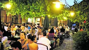 Erfolgsprojekt: der Heurige Mayer am Pfarrplatz