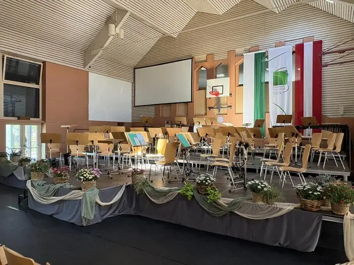 Die Konzertbühne in der Schutzengelhalle bleibt leer