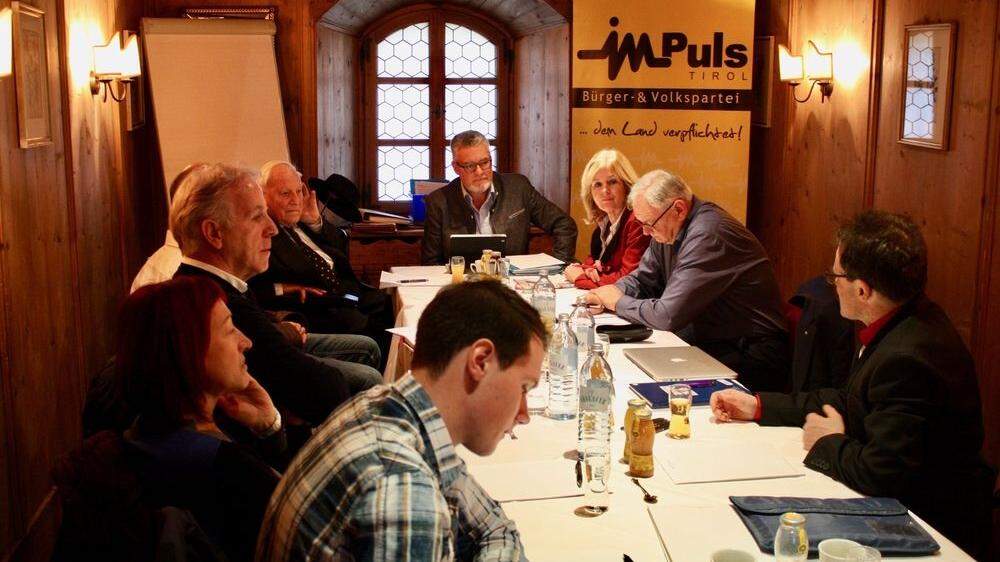 Die  Kandidaten von Impuls Tirol trafen sich vergangenen Samstag im Hotel Europa in Innsbruck zu einer Klausur