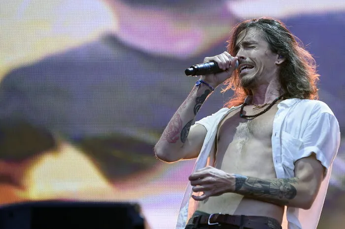 In der Arena spielen übrigens die früheren Funkrocker von Incubus am 29. August einen Open-Air-Gig, während am Tag davor Ariel Pink in der Großen Halle mit schrägen Klängen, absurden Texten und viel Gespür für Andersartiges vorbeischaut. Die Konzertlocation in Wien-Erdberg ist im Sommer auch so etwas wie die Hochburg des Hardcore: Immerhin haben sich für die kommenden Wochen Kaliber wie Sworn Enemy (4. August), Terror (8. August) und Integrity (9. August) angesagt.