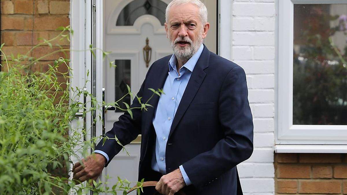 Jeremy Corbyn will jetzt fixe Zusagen von Boris Johnson