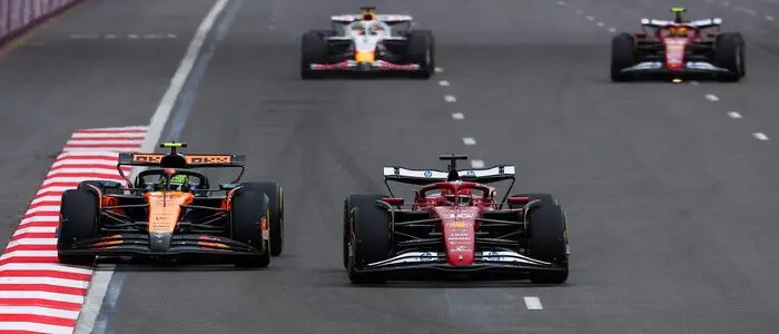 McLaren (links) und Ferrari machten in Baku zahlreiche Fehler