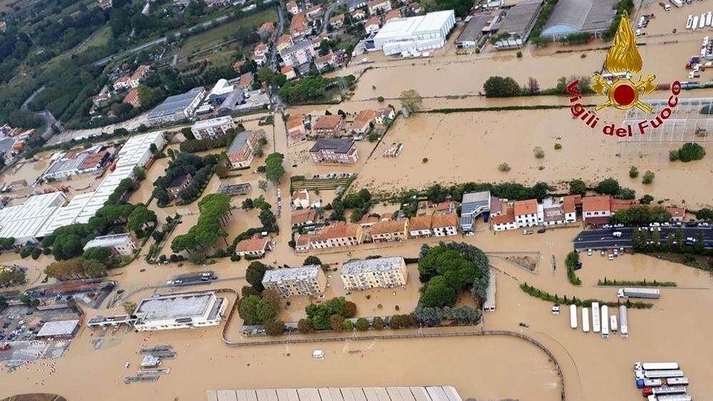 Heftige Regenfälle verursachen in Teilen Italiens Überschwemmungen 