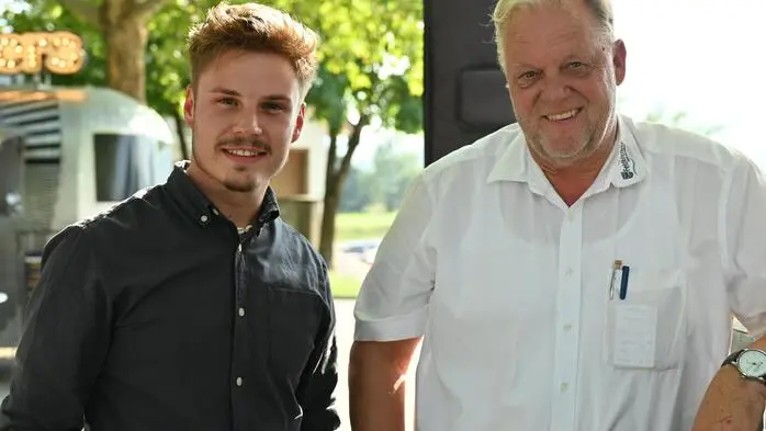 Organisiert wird das jährliche Event von Andrea Pecile vom Stadtmarketing und der Gemeinde Feldkirchen. Erstmals ins Leben gerufen wurde die Genussmeile auf Anregung von Simon Niederbichler (i. B. l.). 