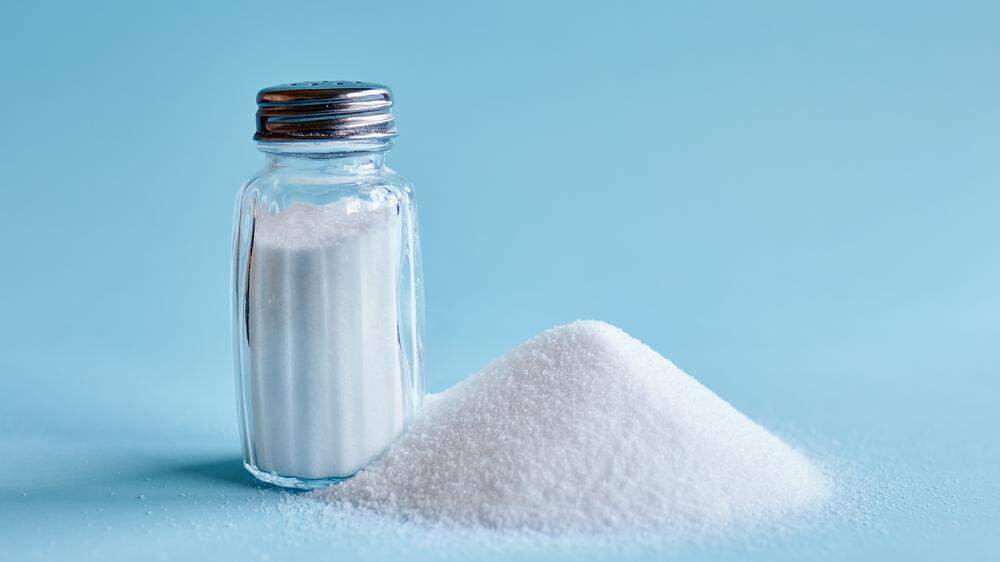 Geringere Lebenserwartung durch ständiges Hinzufügen von Salz