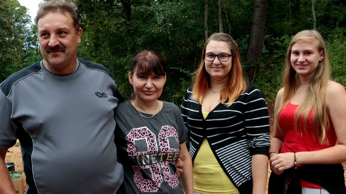 Christian und Johanna Hohl ließen rund um den Berg eine neue Forststraße anlegen.