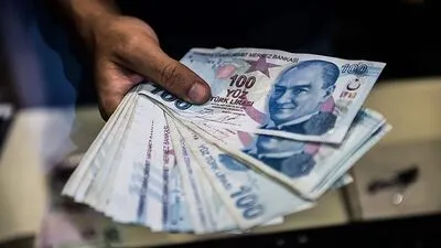 TURKEY-ECONOMY-CURRENCY-POLITICS
