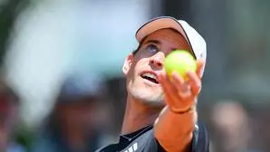 Dominic Thiem kündigte an, dass „seine Reise weitergehen wird“