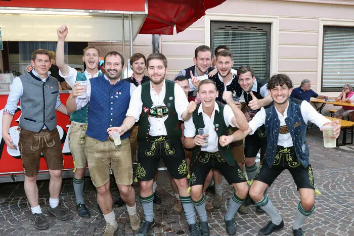 Eine "Bayerische" Sportabordnung des TV Feldkirchen/Westerham waren auch dabei!