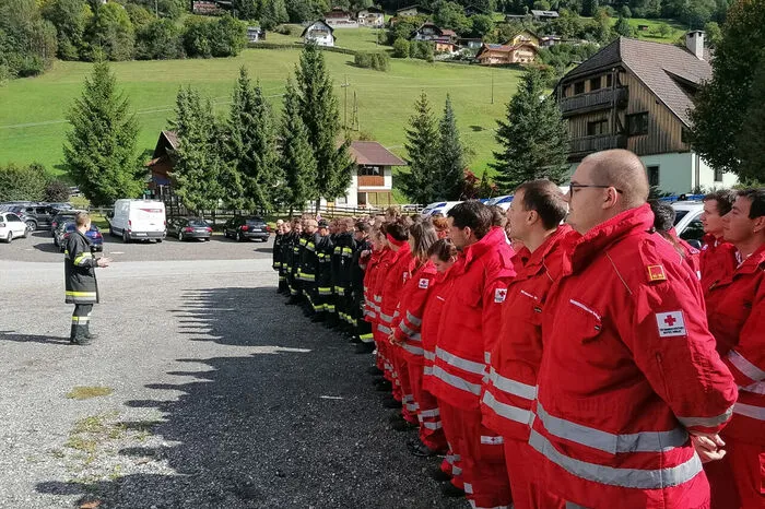 Insgesamt standen den ganzen Samstag über 356 Personen der verschiedenen Organisationen im Einsatz, um für den Ernstfall zu üben.