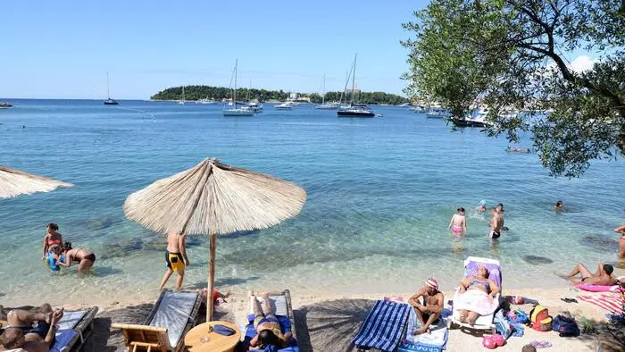 Auch in Rovinj in Kroatien kann man noch im Oktober baden gehen