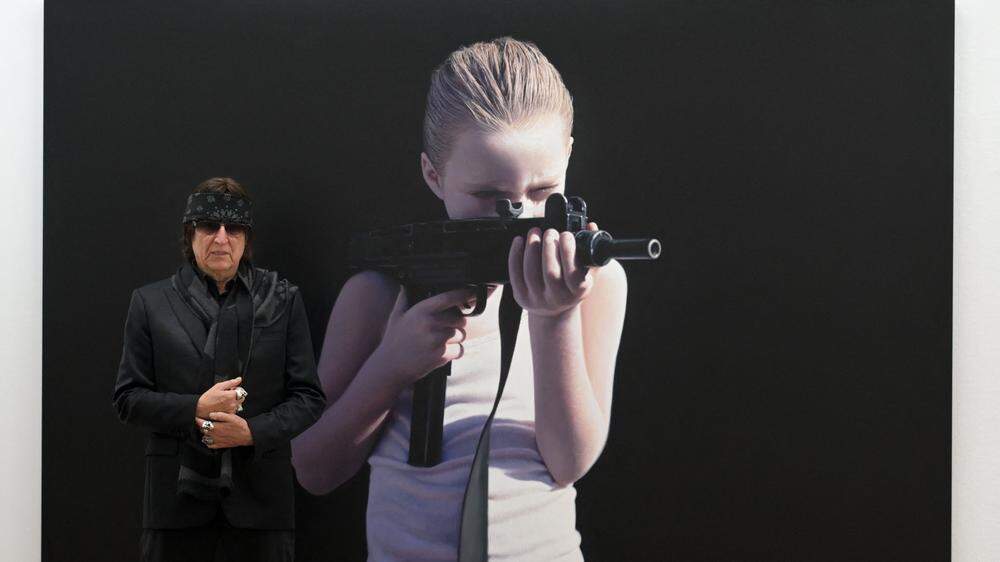 Gottfried Helnwein in seiner aktuellen Ausstellung in der Albertina