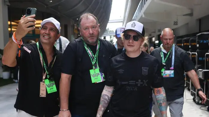 Der Große Preis von Miami lockte am Wochenende auch wieder etliche Promis an. So etwa Ed Sheeran...