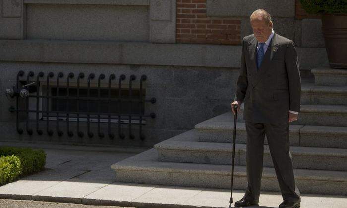 Juan Carlos soll sich bereits in Estoril an der portugiesischen Atlantikküste aufhalten, wo er seine Kindheit verbrachte